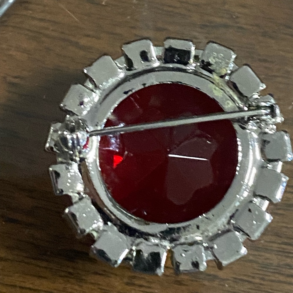 Vintage Brooch - Picture 4 of 5
